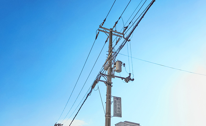 写真：電柱